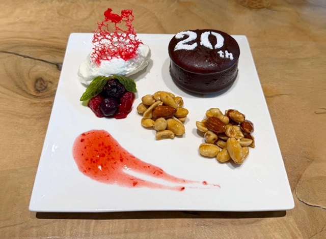 GRANBELL HOTELS & RESORTS 20周年庆典公告