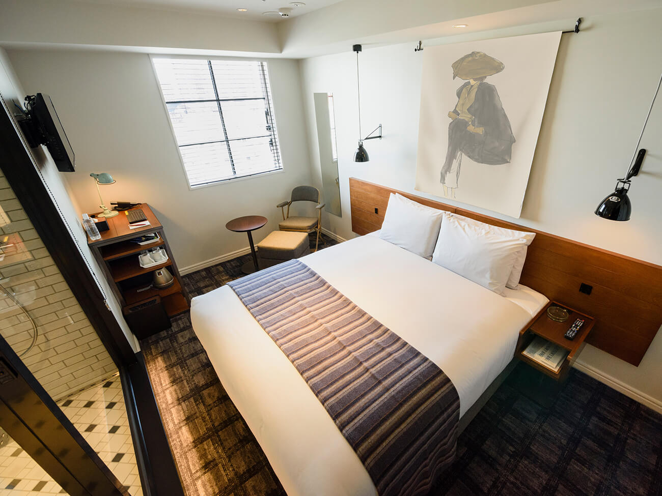 双人（特大床）仅带热带雨林淋浴（禁止吸烟）