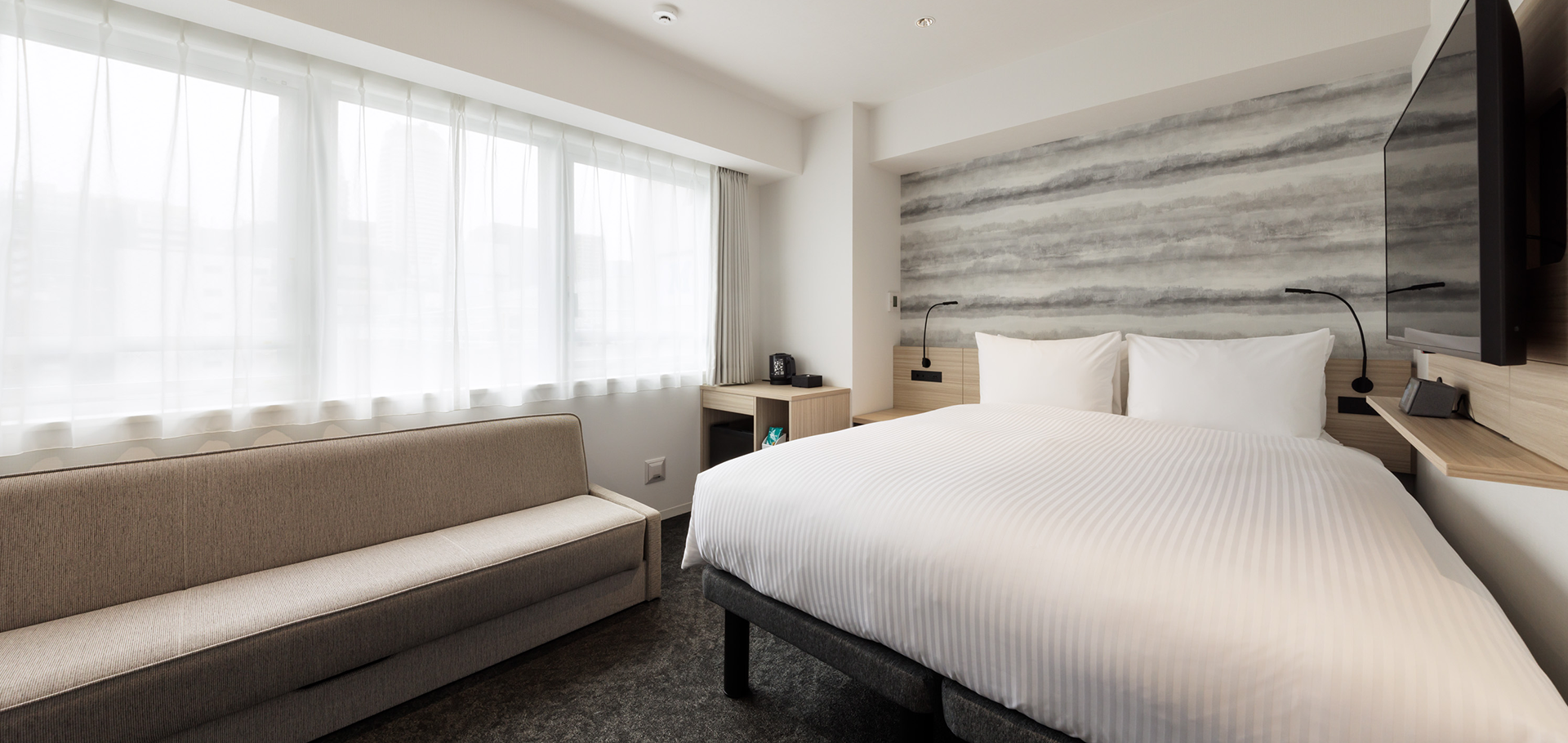 TORANOMONHOLIC HOTEL