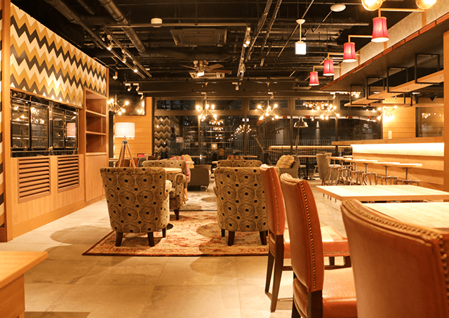カフェ&BAR／夜